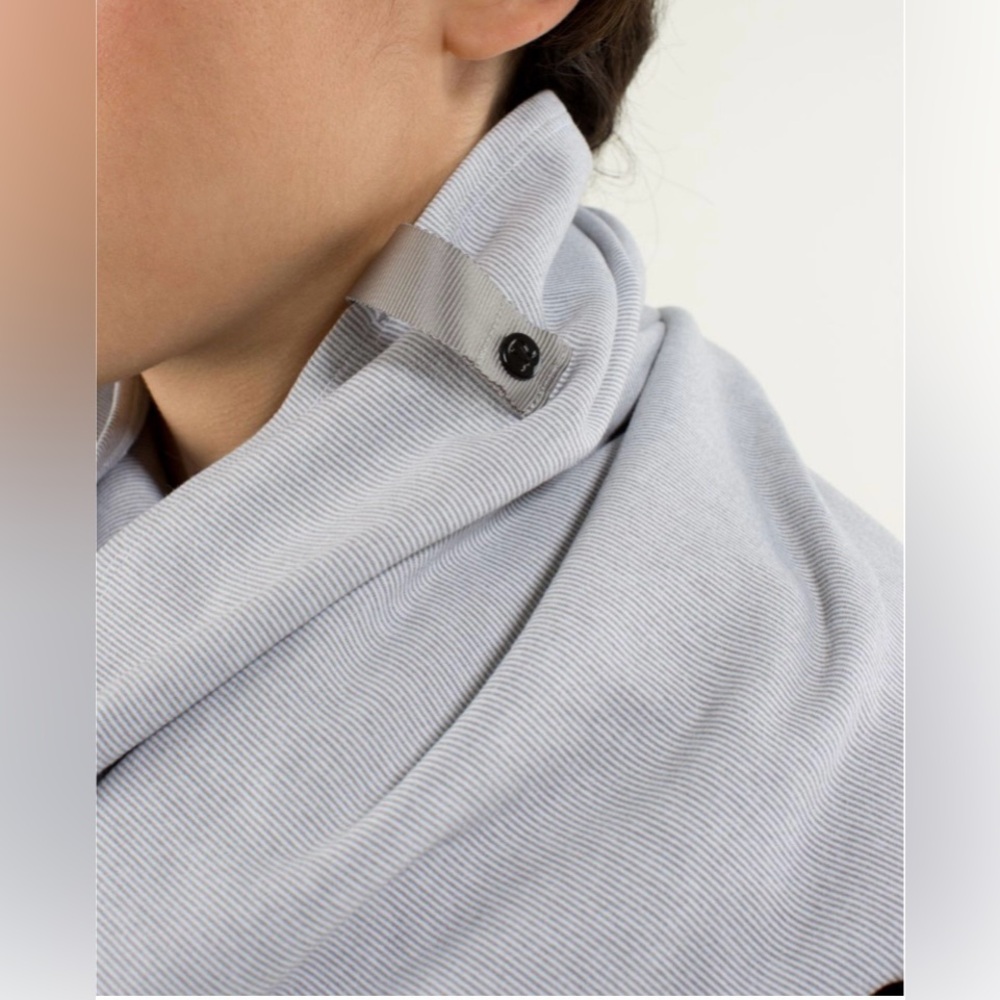 Lululemon🍋 Vinyasa Scarf Rulu Wee Stripe White Heathered Grey/White Stripe - Picture 4 of 15